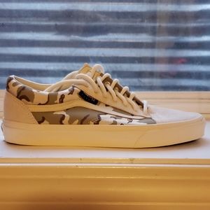 Vans low tops